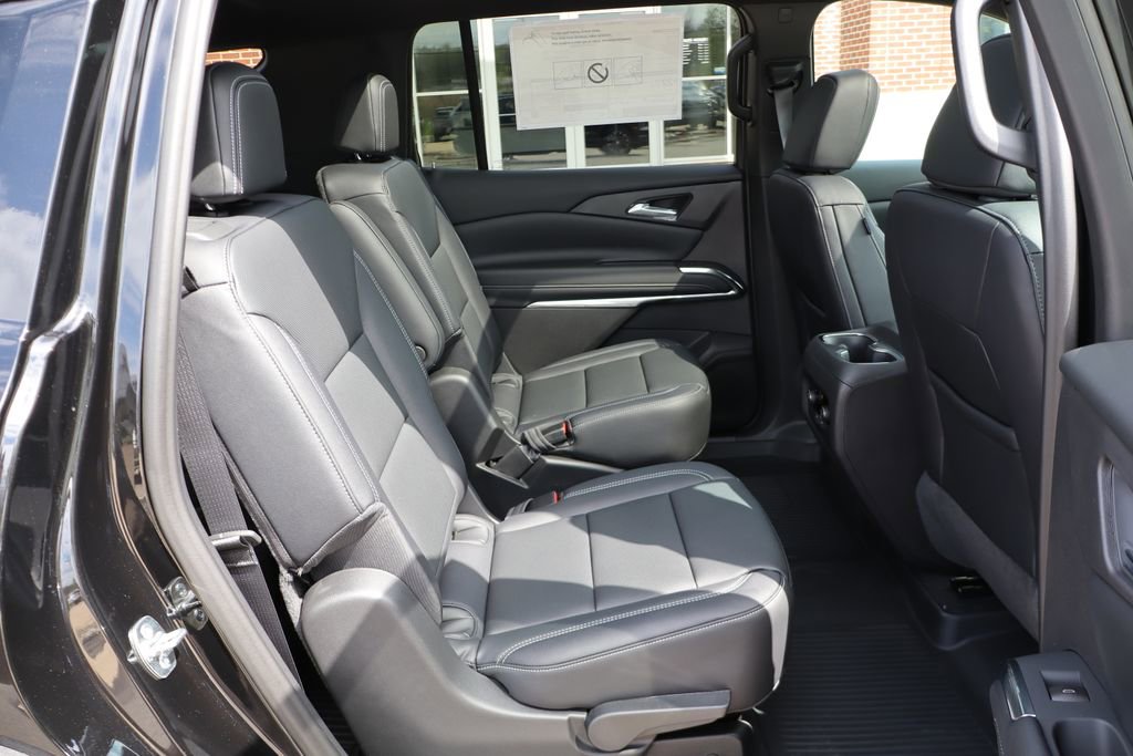 New 2026 Chevrolet Traverse LT FWD image 49