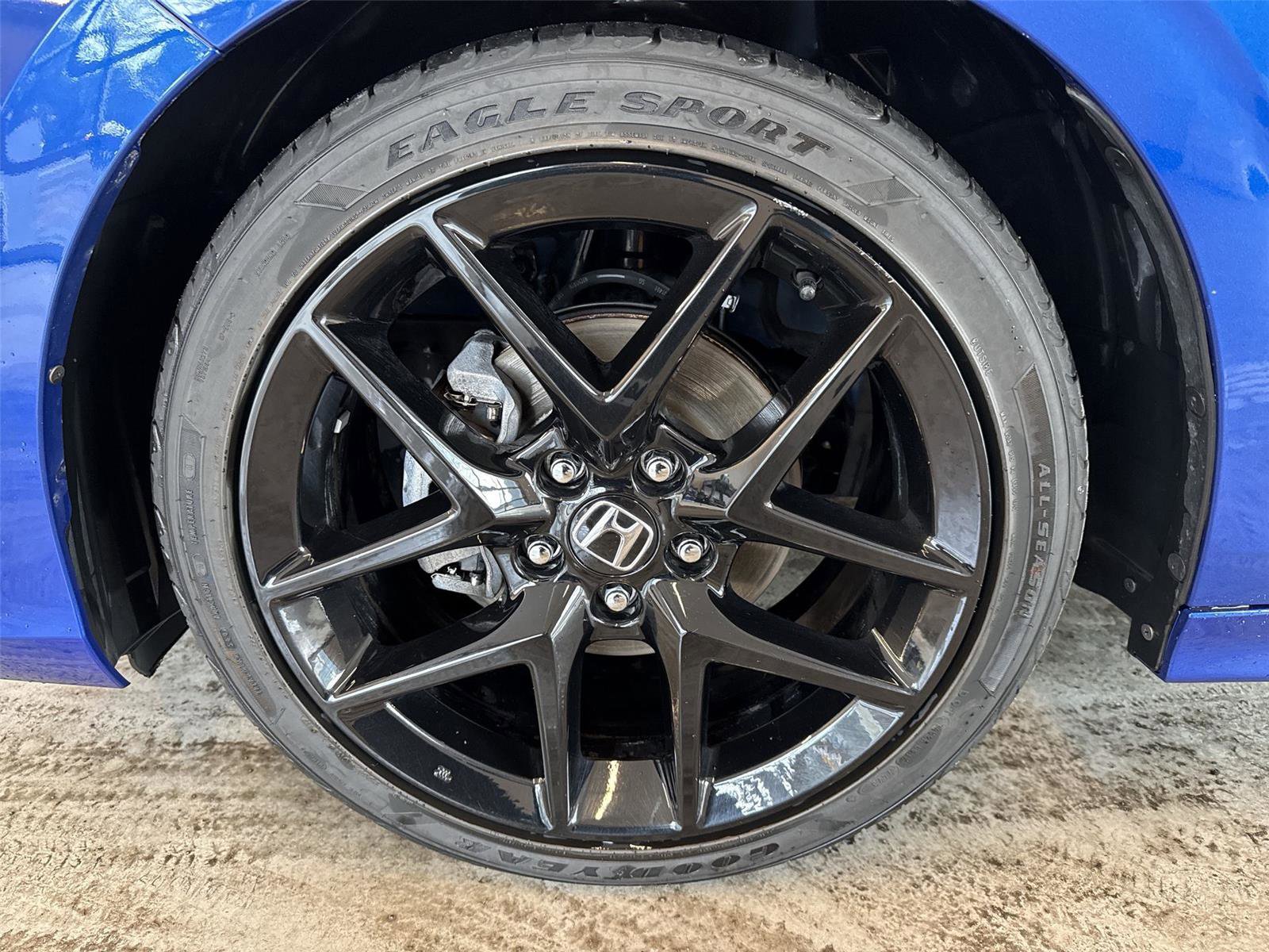 Used 2023 Honda Civic Sport image 18