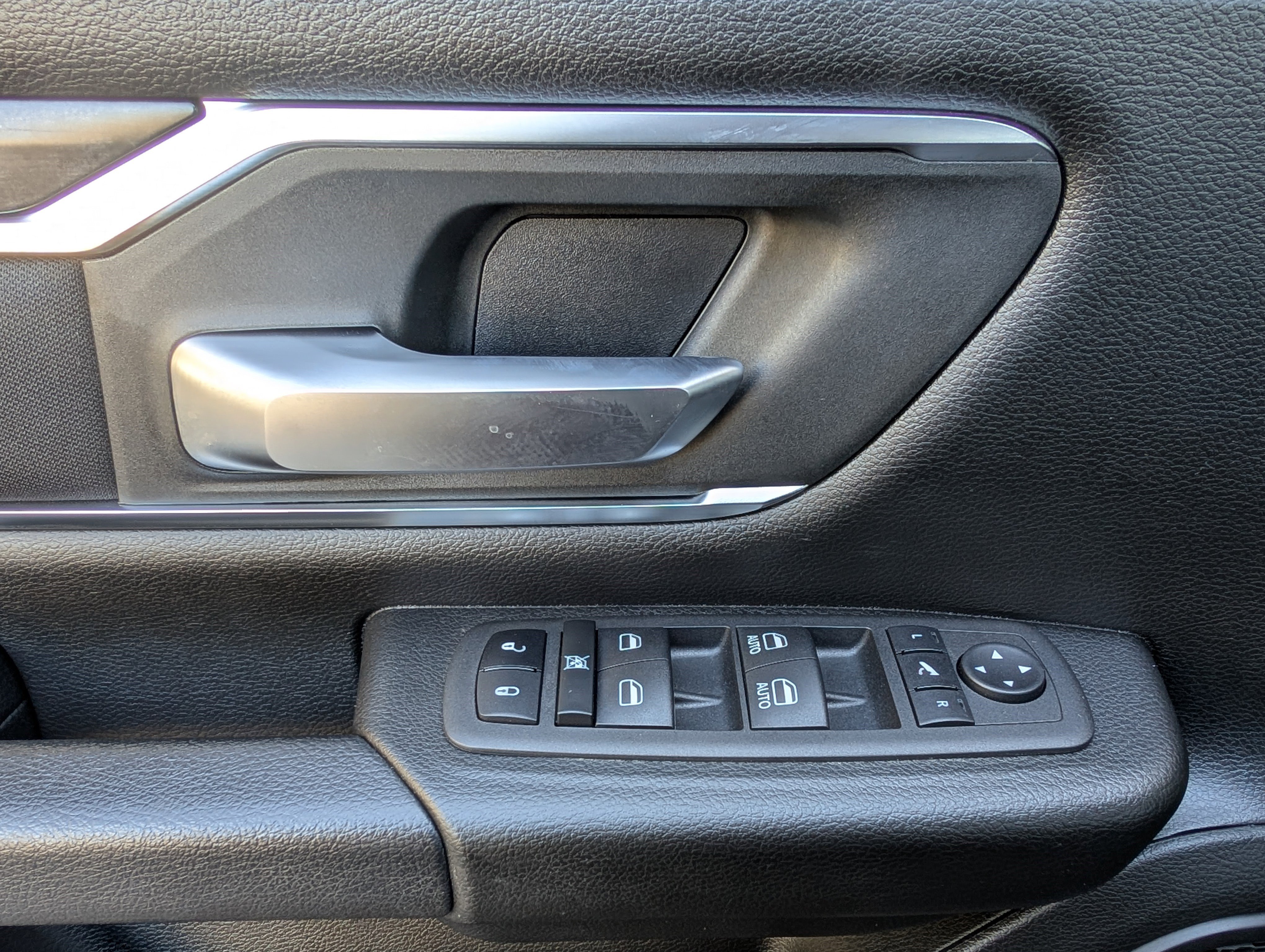 Used 2024 RAM 1500 Big Horn AWD/4WD image 15