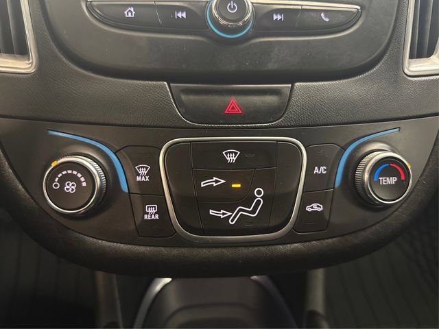 Used 2017 Chevrolet Malibu LT image 29