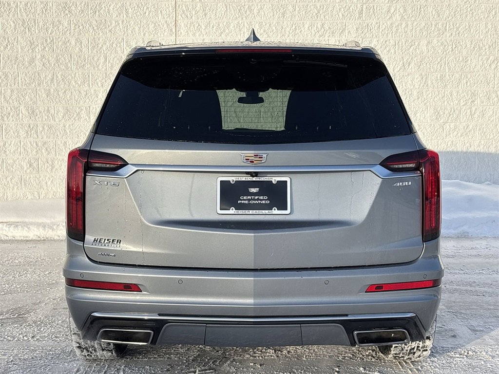 Used 2025 Cadillac XT6 Premium Luxury image 12