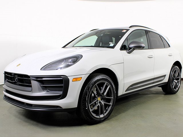 New 2026 Porsche Macan Turbo image 1