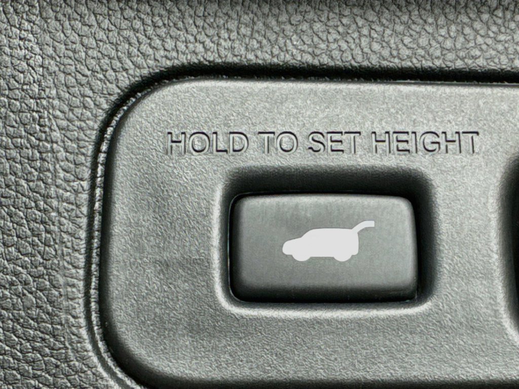 Certified 2025 Honda Pilot Elite image 36