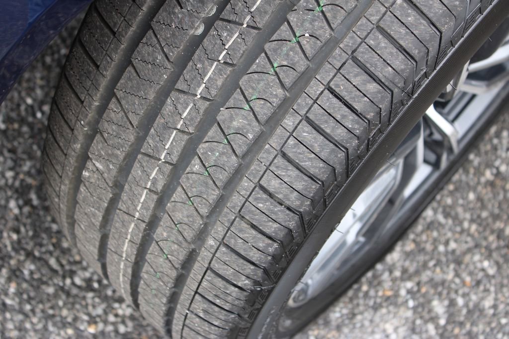 New 2026 BMW X5 xDrive40i w/ M Sport Package image 38