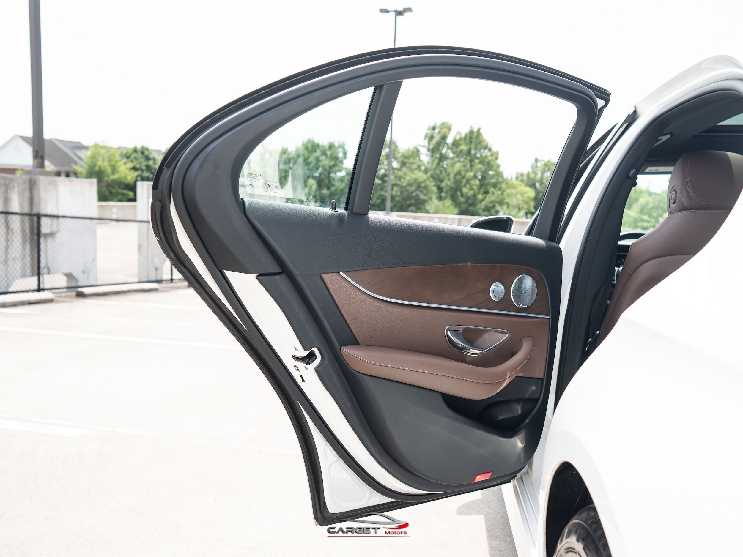 Used 2019 Mercedes-Benz E 450 4MATIC Sedan w/ Premium Package image 46