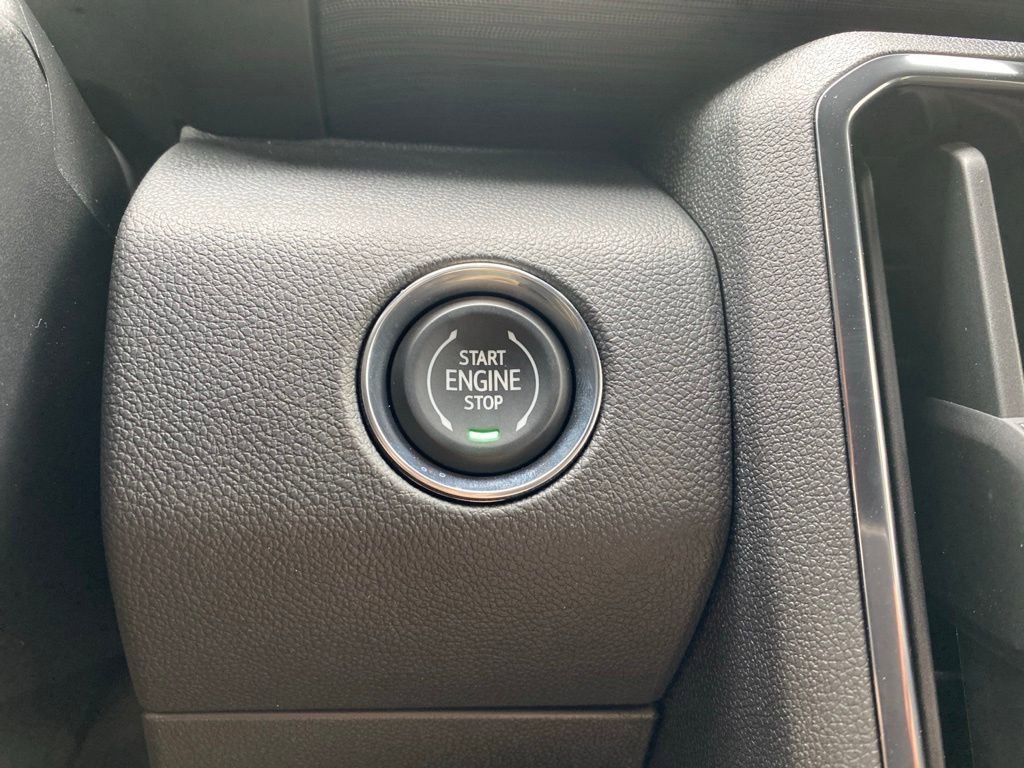 New 2026 GMC Acadia AT4 w/ Luxury Package AWD/4WD image 22