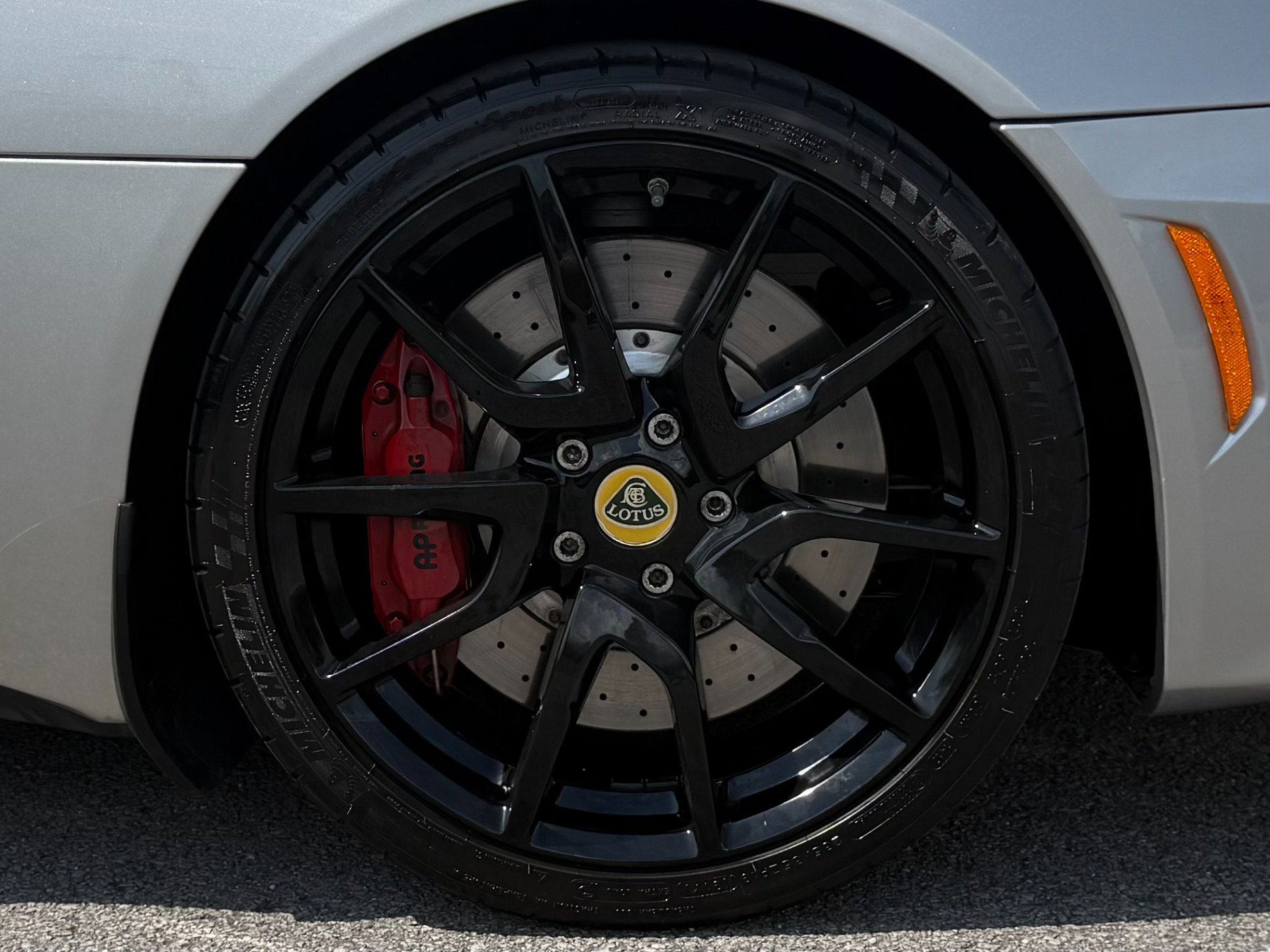Used 2017 Lotus Evora 400 RWD image 34