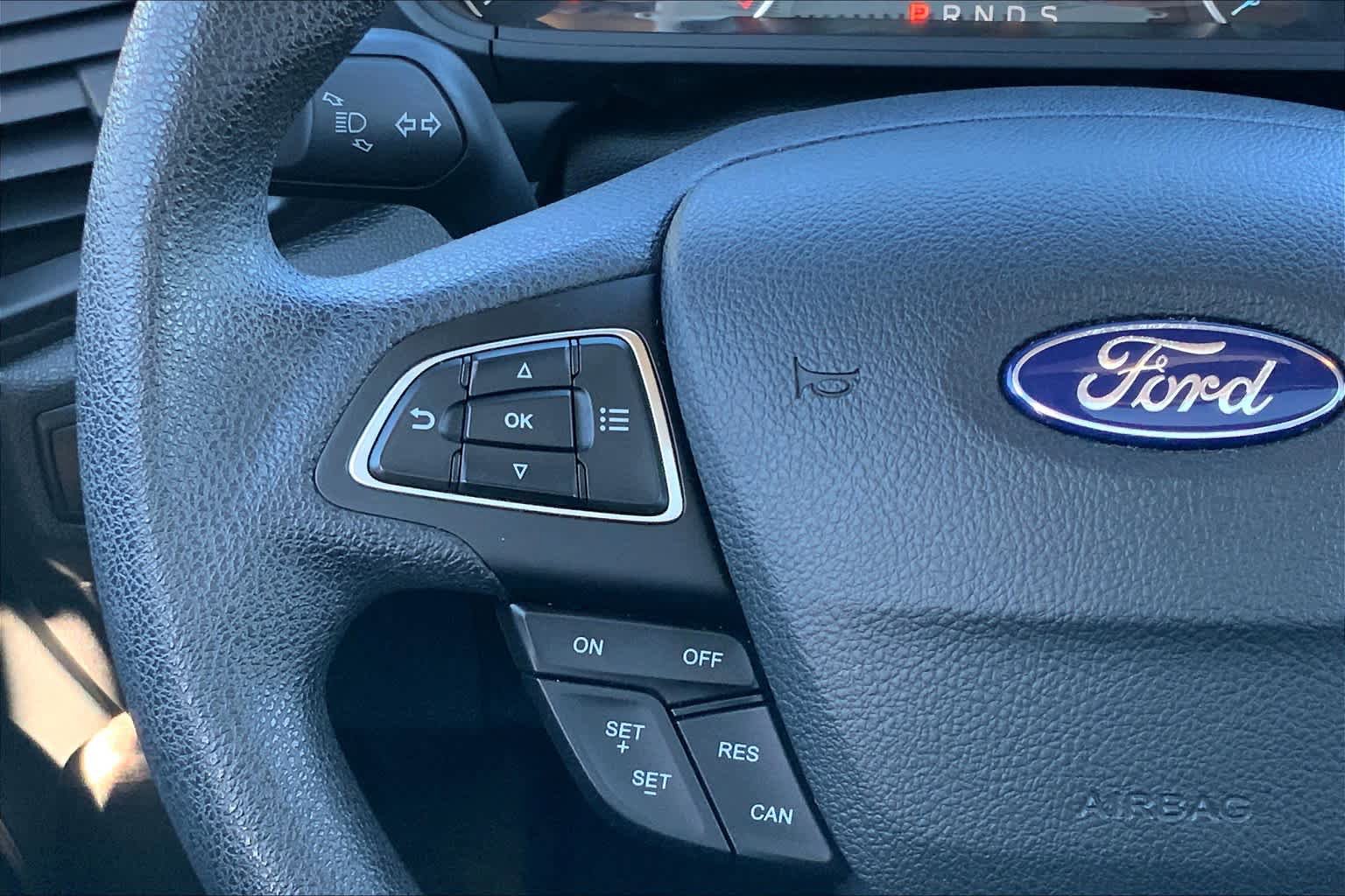Used 2021 Ford EcoSport SE w/ SE Convenience Package image 24