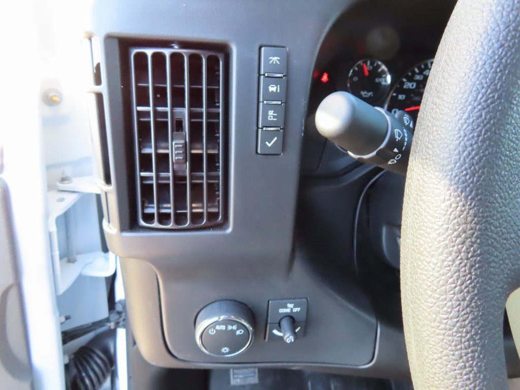 New 2025 Chevrolet Express 2500 w/ Safety Package image 15