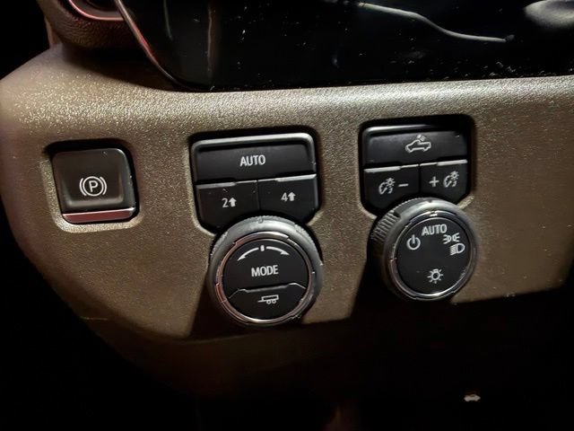 Used 2023 Chevrolet Silverado 1500 LT w/ Protection Package AWD/4WD image 31