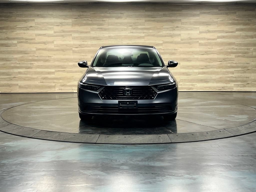 Used 2025 Honda Accord LX image 9