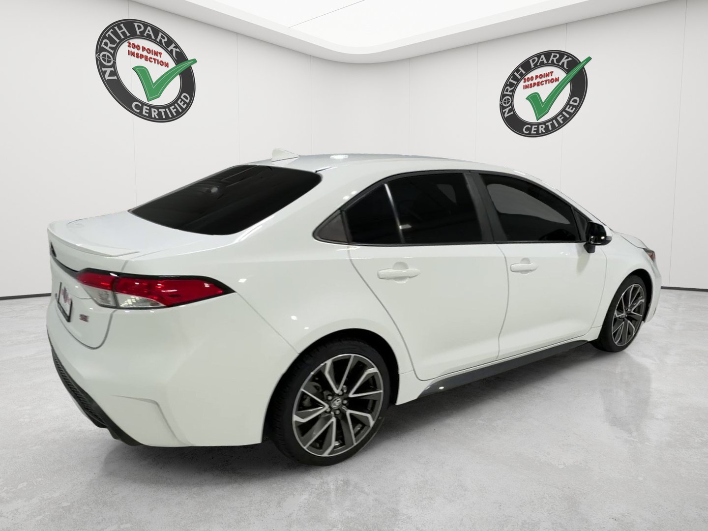 Used 2022 Toyota Corolla SE FWD image 5