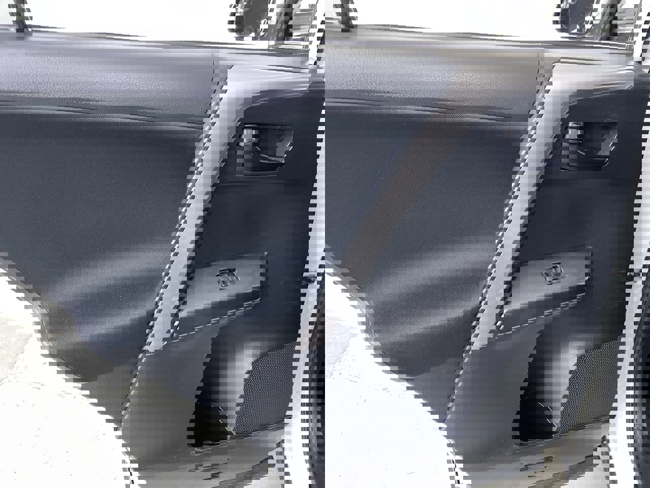 Used 2017 Toyota RAV4 LE w/ All Weather Liner Package image 18