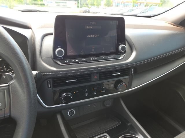 Used 2021 Nissan Rogue S AWD/4WD image 29