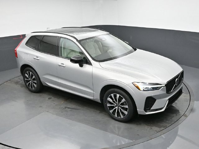 Used 2024 Volvo XC60 B5 Core AWD/4WD image 41
