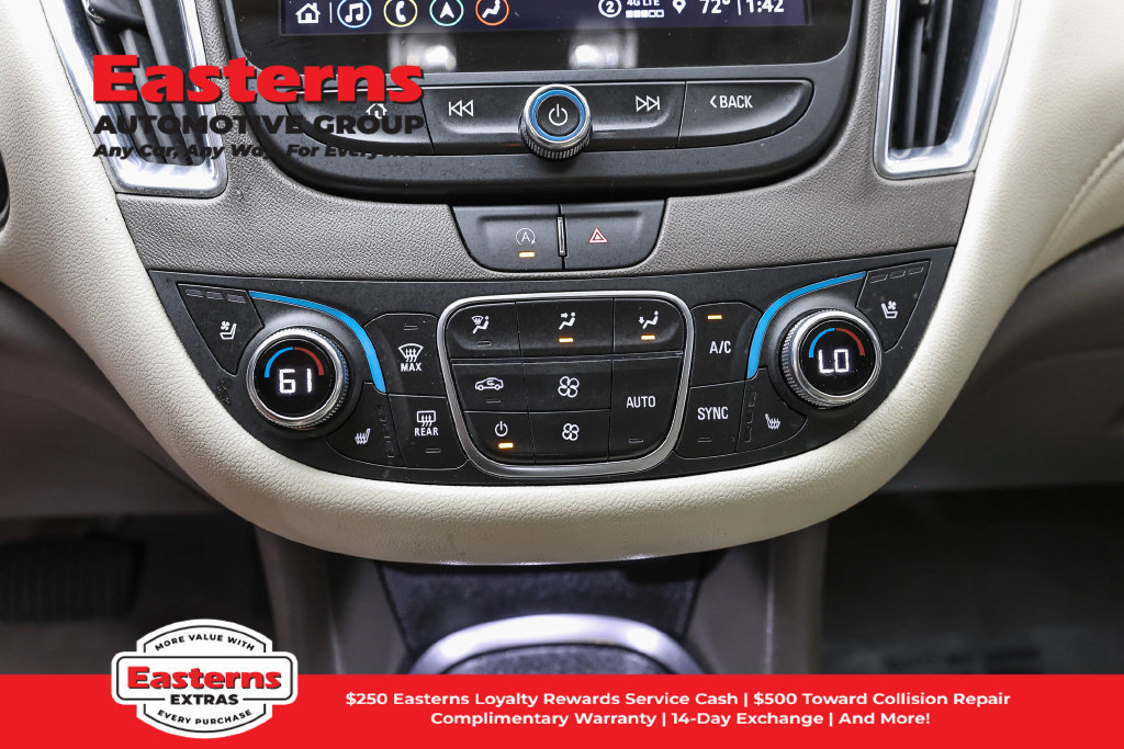 Used 2024 Chevrolet Malibu LT FWD image 21