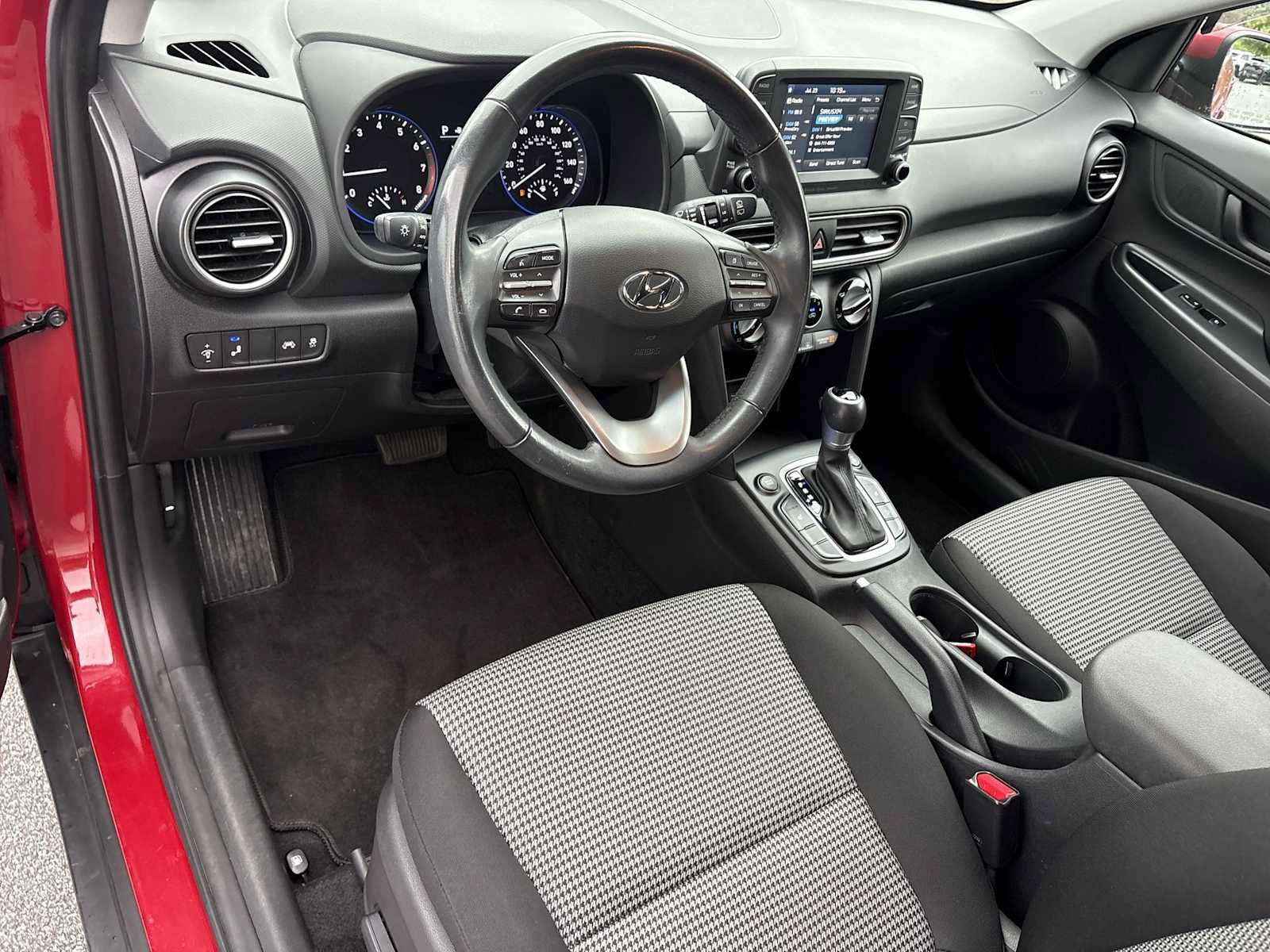 Used 2018 Hyundai Kona SEL w/ SEL Tech Package 02 AWD/4WD image 10