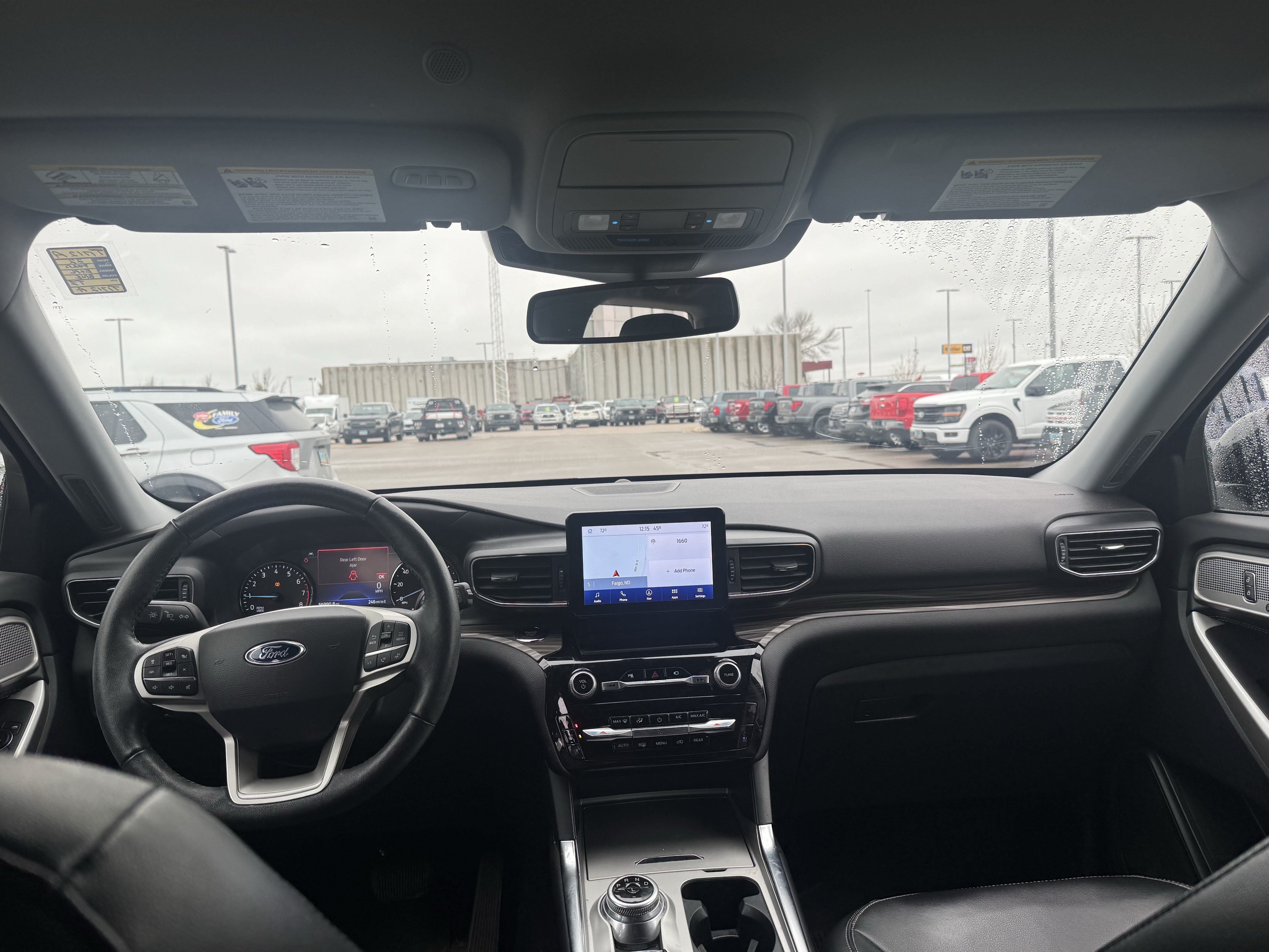 Used 2022 Ford Explorer Limited w/ Equipment Group 301A AWD/4WD image 6