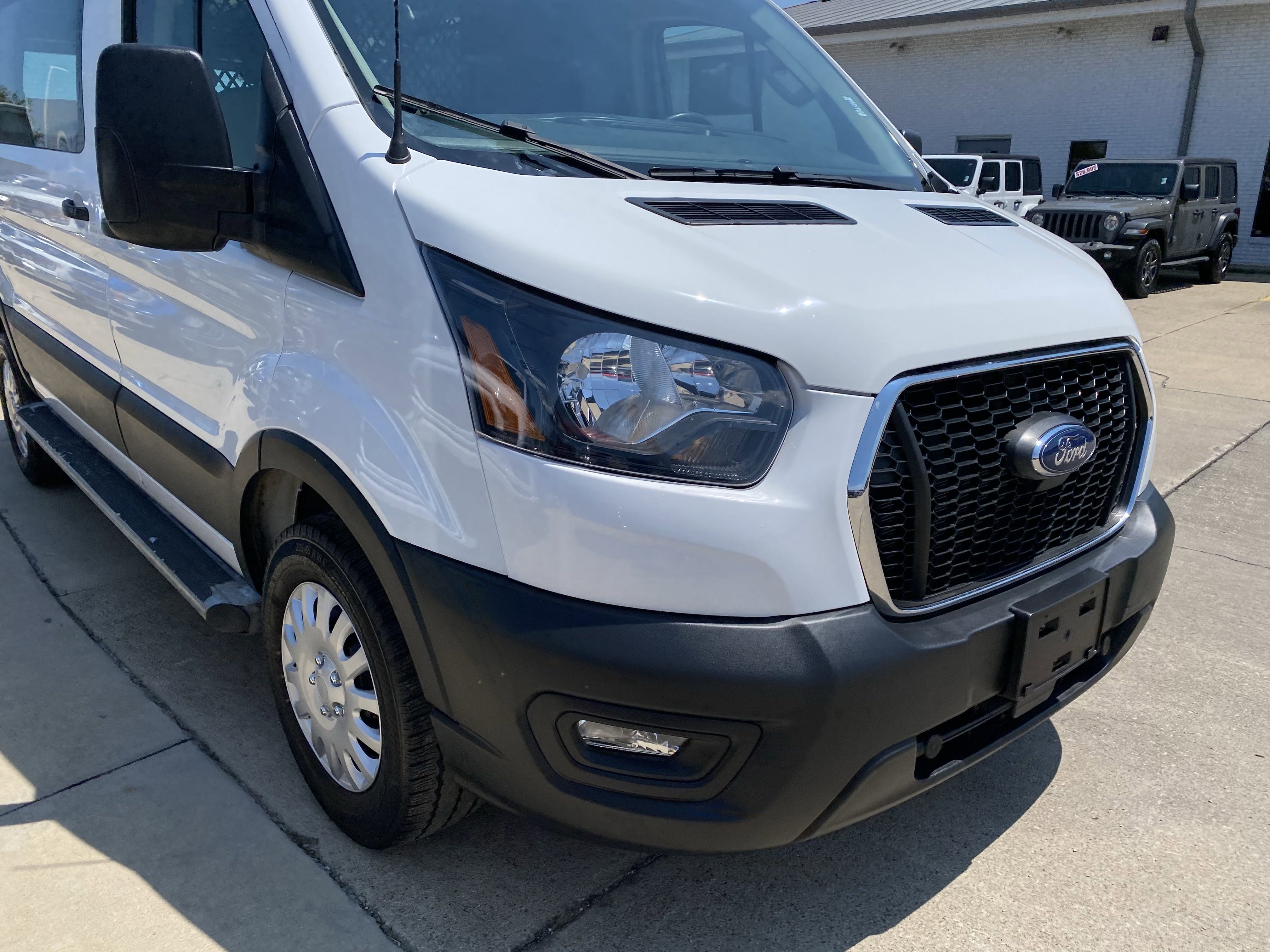 Used 2021 Ford Transit 250 Low Roof w/ Exterior Upgrade Package image 3