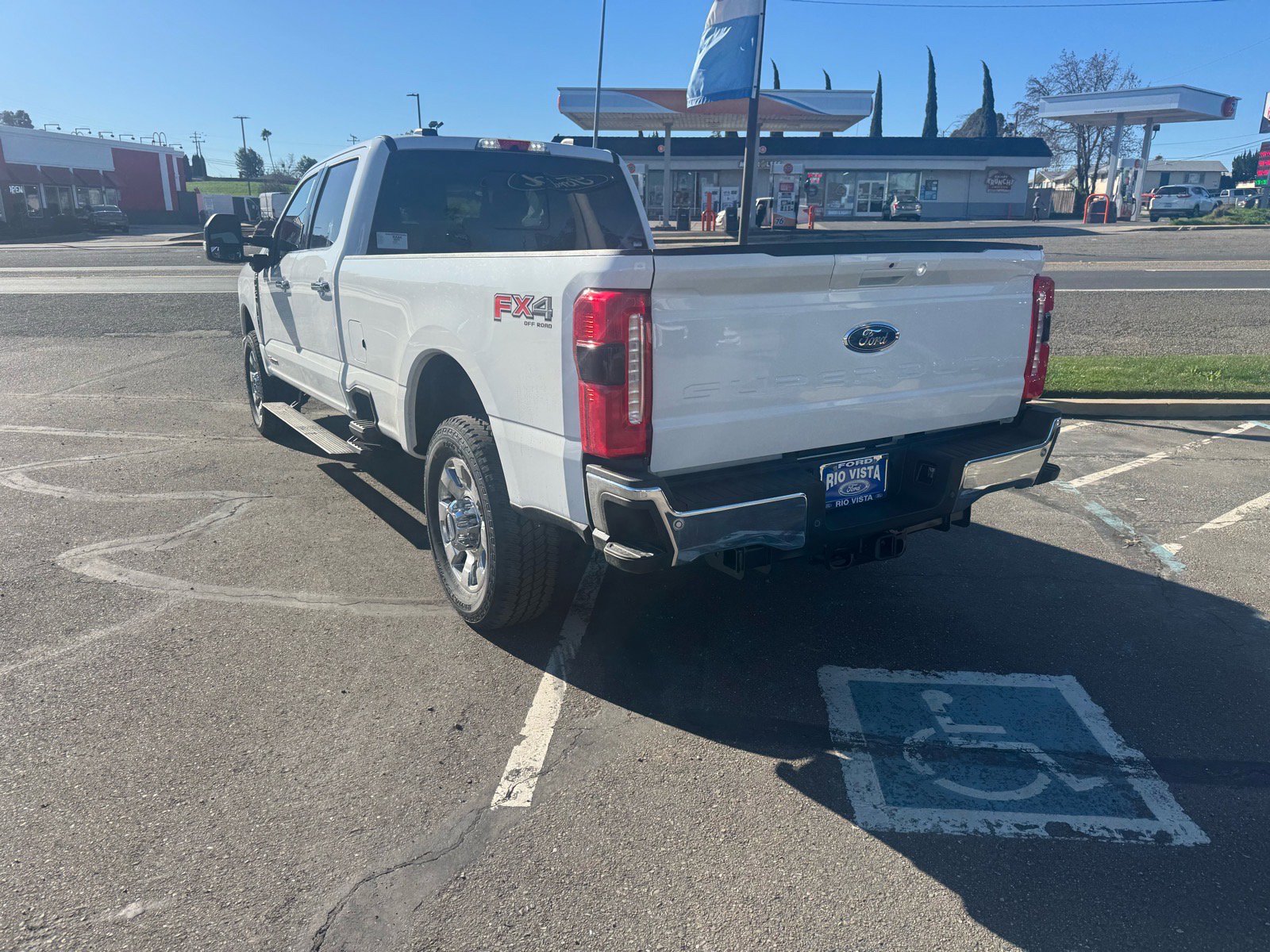 New 2026 Ford F350 Lariat w/ Lariat Ultimate Package image 3