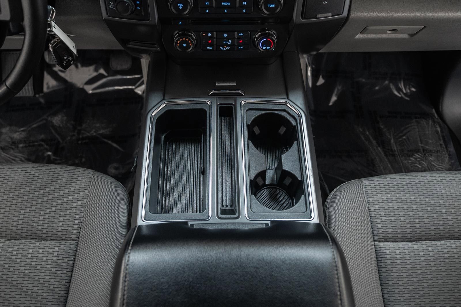 Used 2018 Ford F150 XLT w/ Equipment Group 302A Luxury image 31