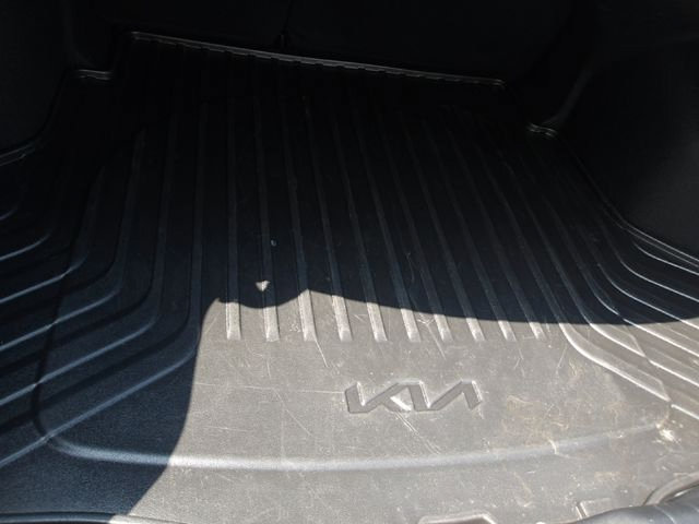 Used 2025 Kia K4 FWD image 13