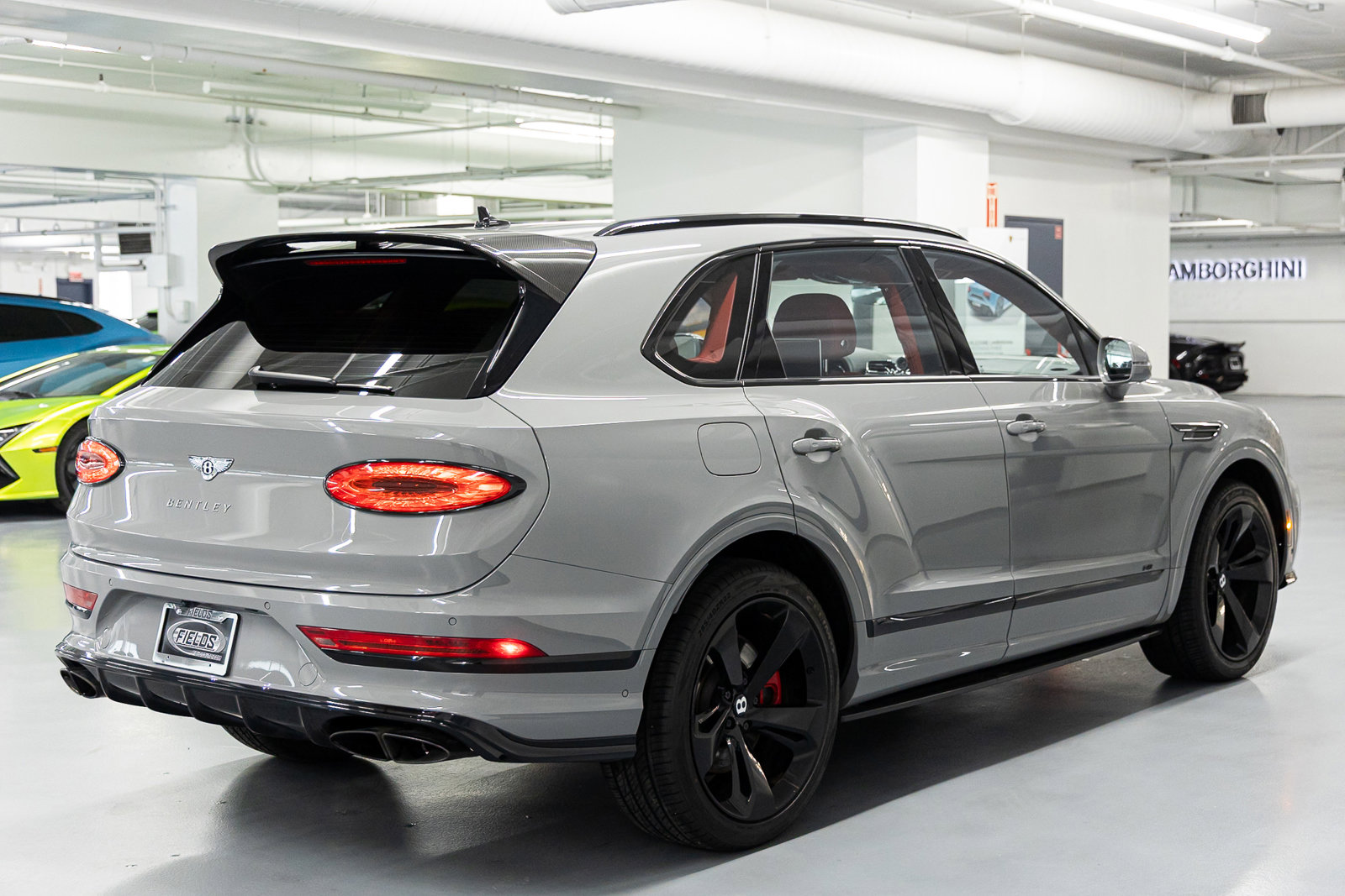 Used 2022 Bentley Bentayga image 5
