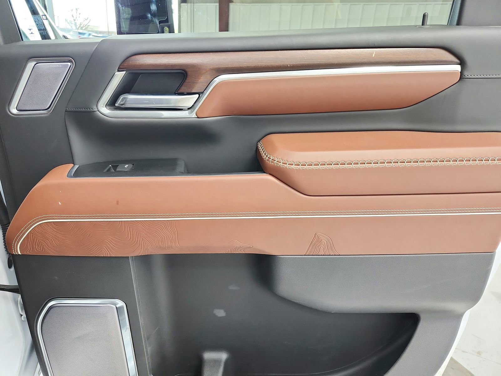 Used 2026 GMC Sierra 2500 Denali Ultimate image 50