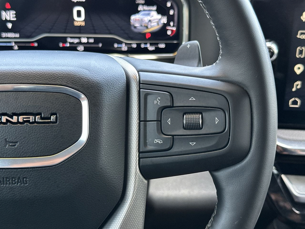 Used 2024 GMC Sierra 1500 Denali AWD/4WD image 31
