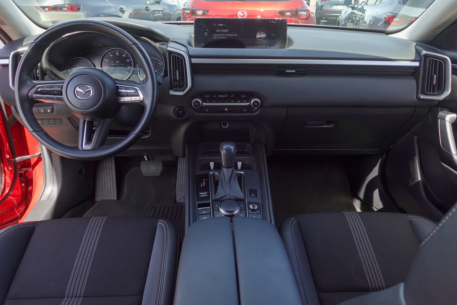 Certified 2025 MAZDA CX-50 2.5 Hybrid w/ Preferred Pkg AWD/4WD image 12