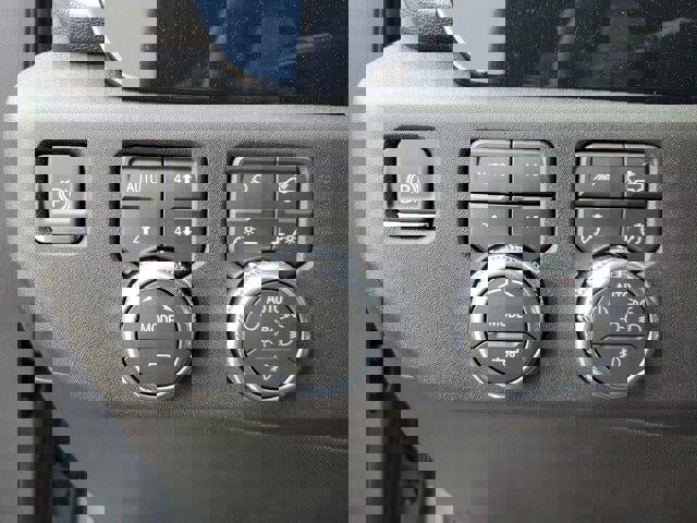 New 2026 GMC Sierra 1500 SLT w/ SLT Premium Plus Package image 30