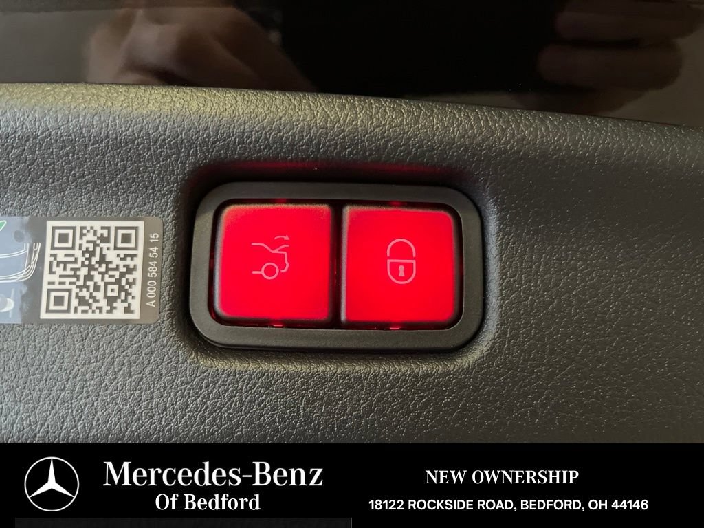 Used 2026 Mercedes-Benz C 300 4MATIC Sedan image 16