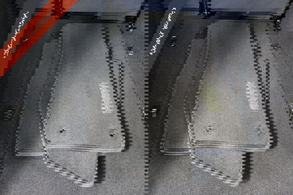 Used 2021 Jeep Wrangler Unlimited Sport image 32