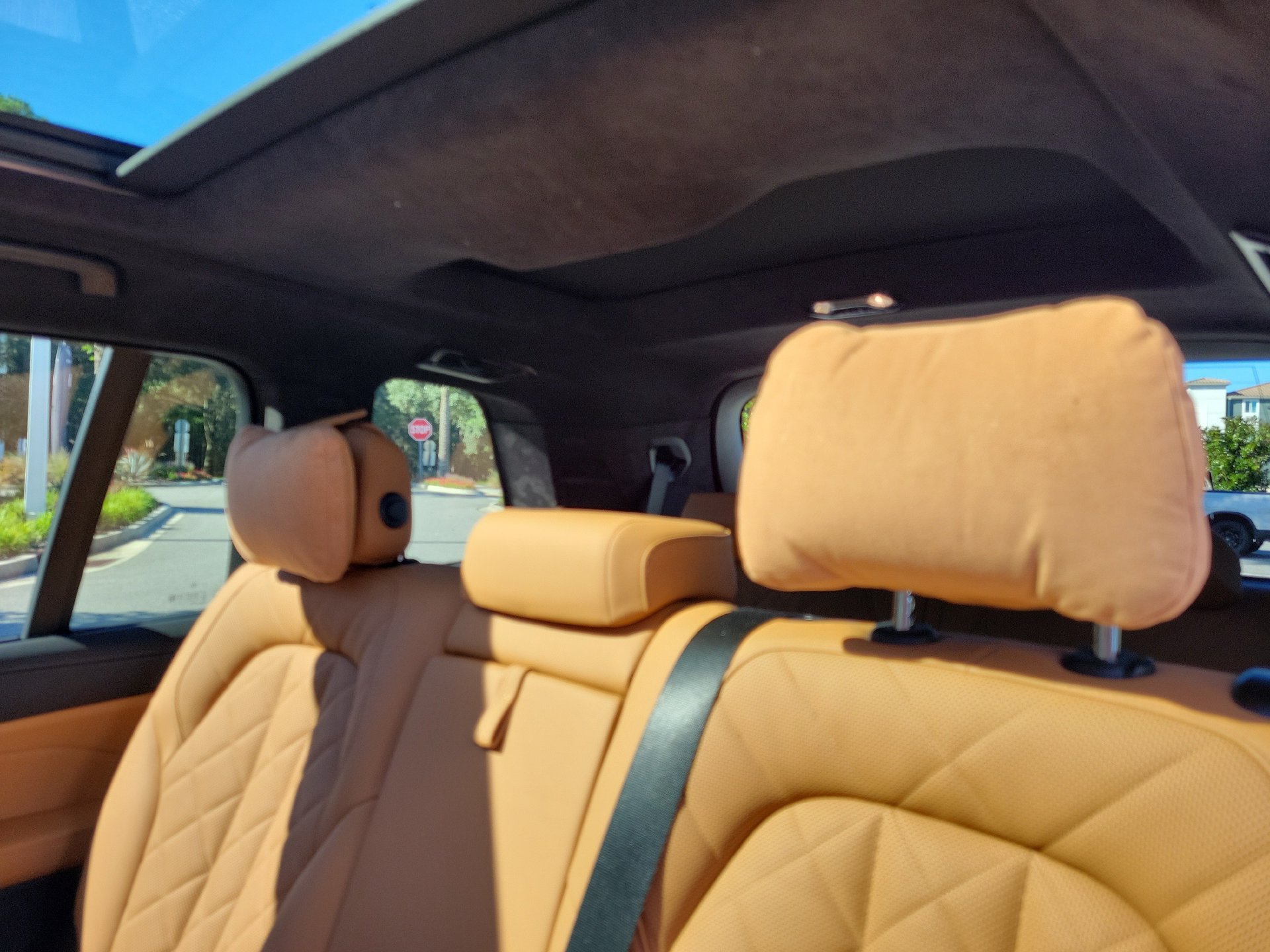 Used 2024 BMW X7 xDrive40i w/ M Sport Package AWD/4WD image 21