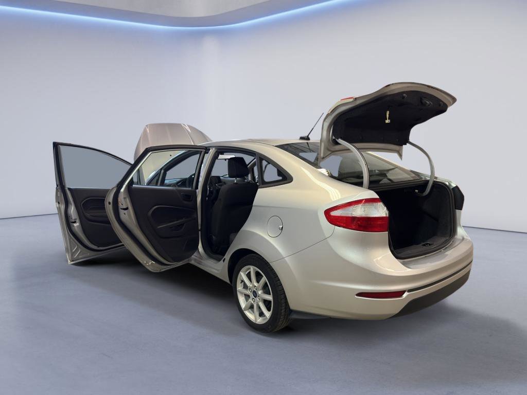 Used 2019 Ford Fiesta SE w/ Equipment Group 201A image 11