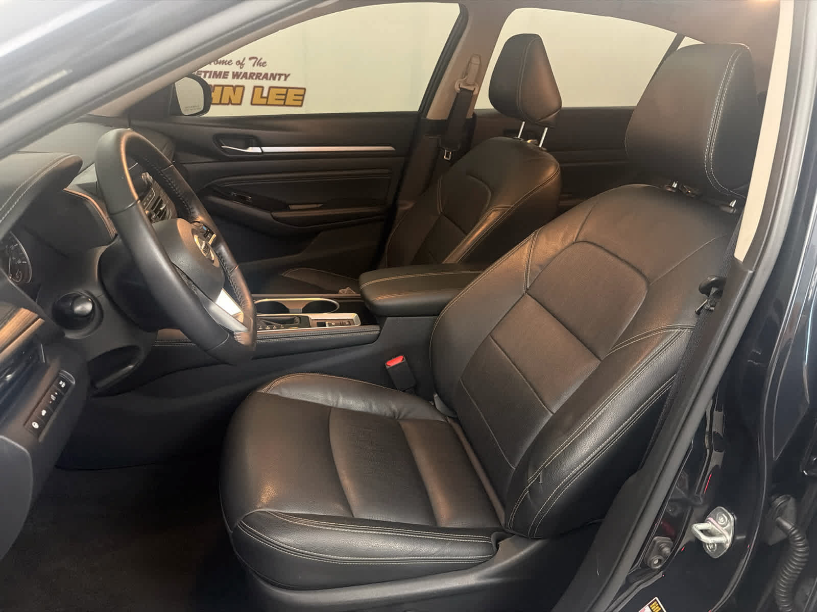 Used 2021 Nissan Altima 2.5 SL FWD image 14