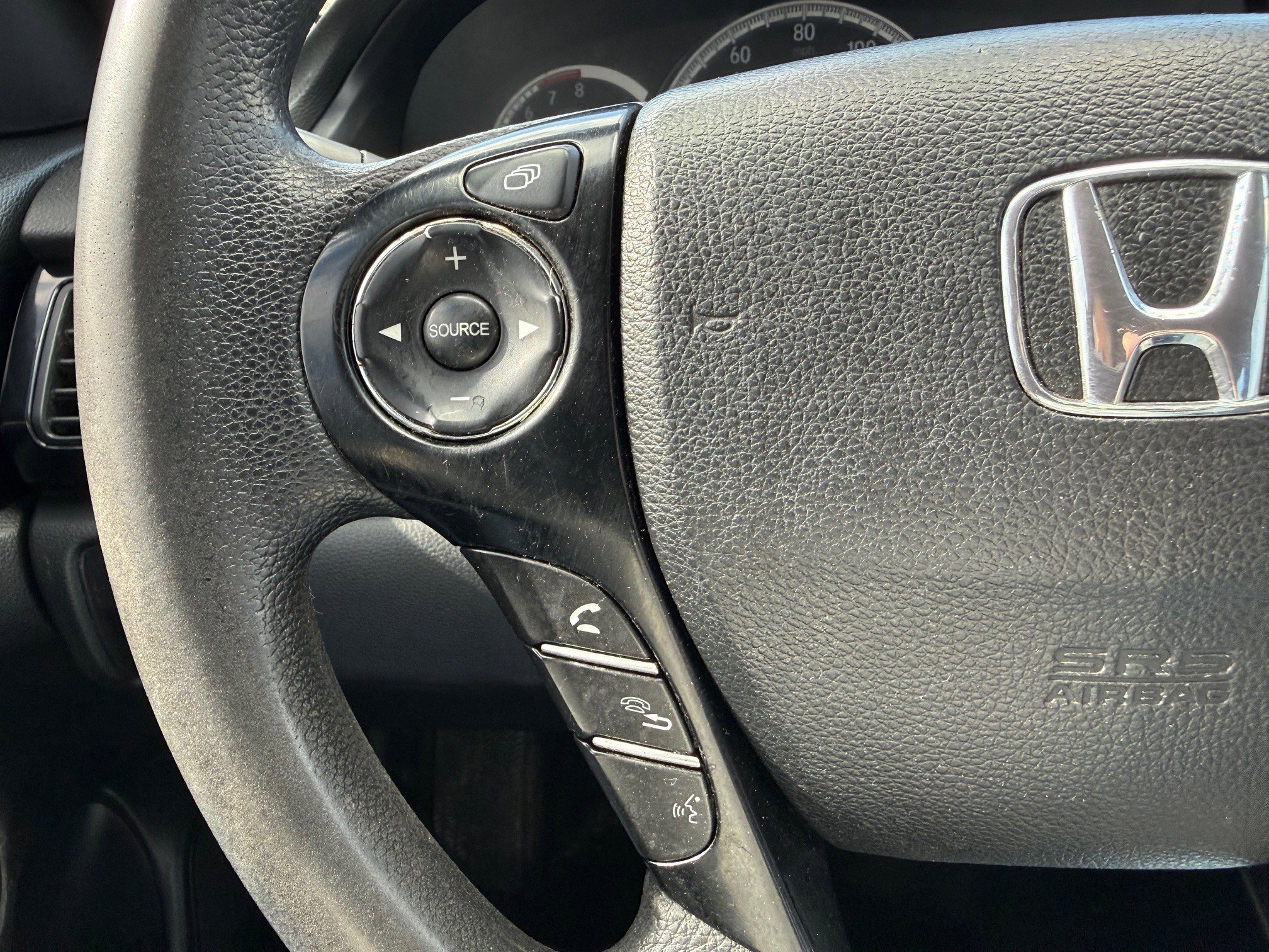 Used 2017 Honda Accord LX image 17
