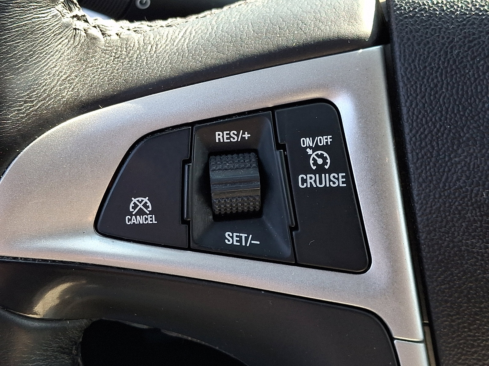 Used 2015 Chevrolet Equinox LT image 21