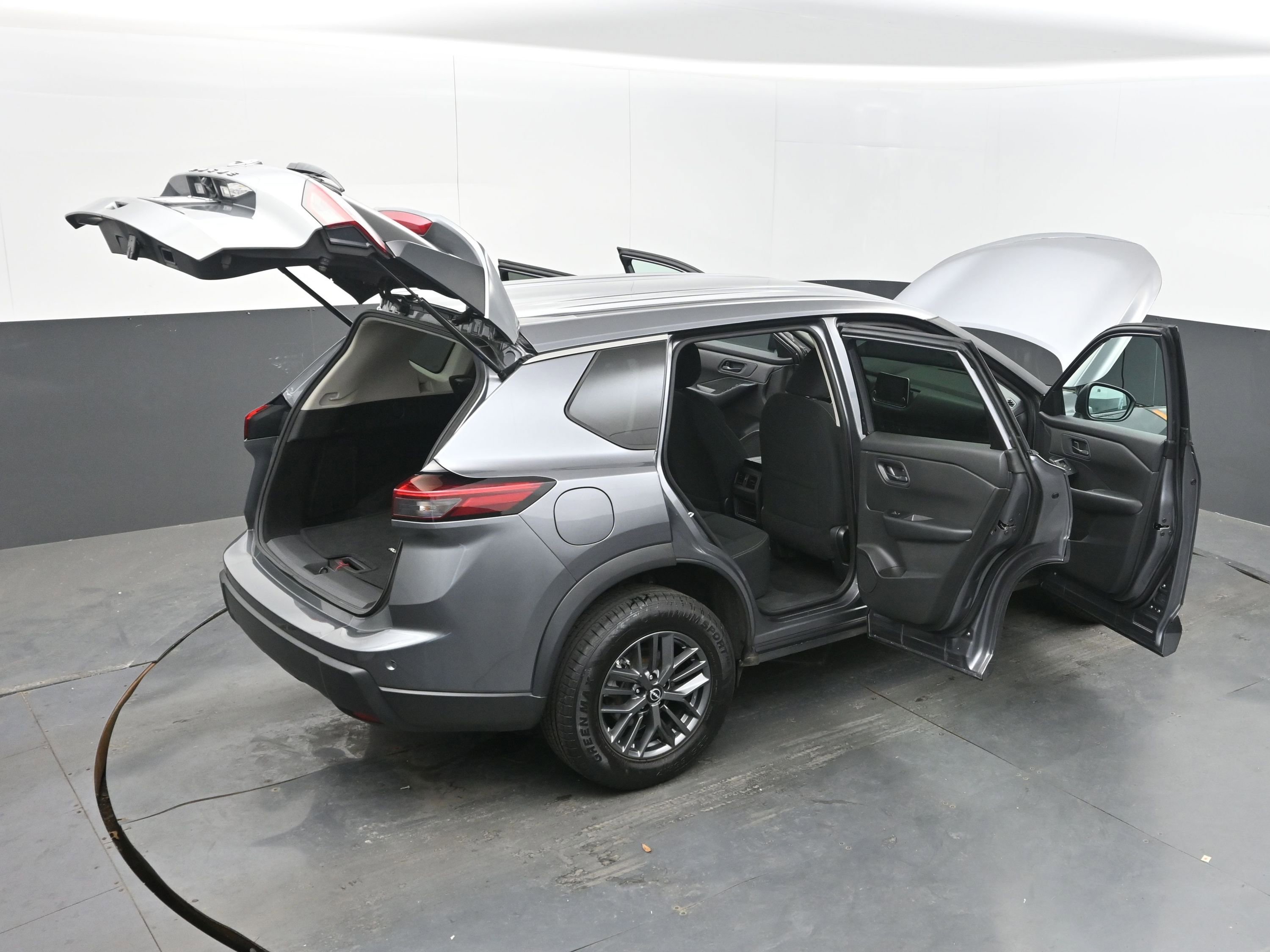 Certified 2024 Nissan Rogue S FWD image 44