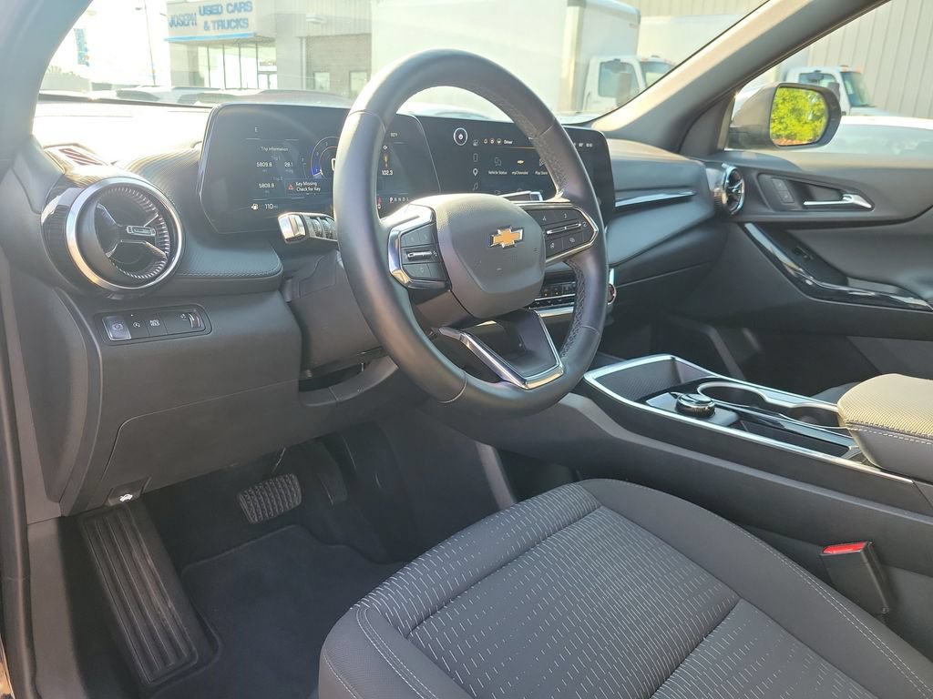 Used 2026 Chevrolet Equinox LT FWD image 20