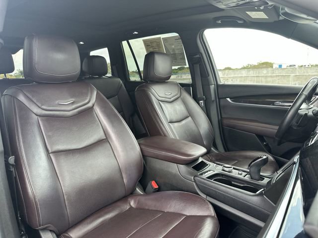 Used 2023 Cadillac XT6 Premium Luxury image 23