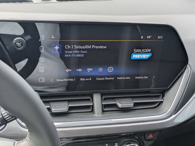 New 2026 Chevrolet Trax ACTIV w/ Driver Confidence Package FWD image 17