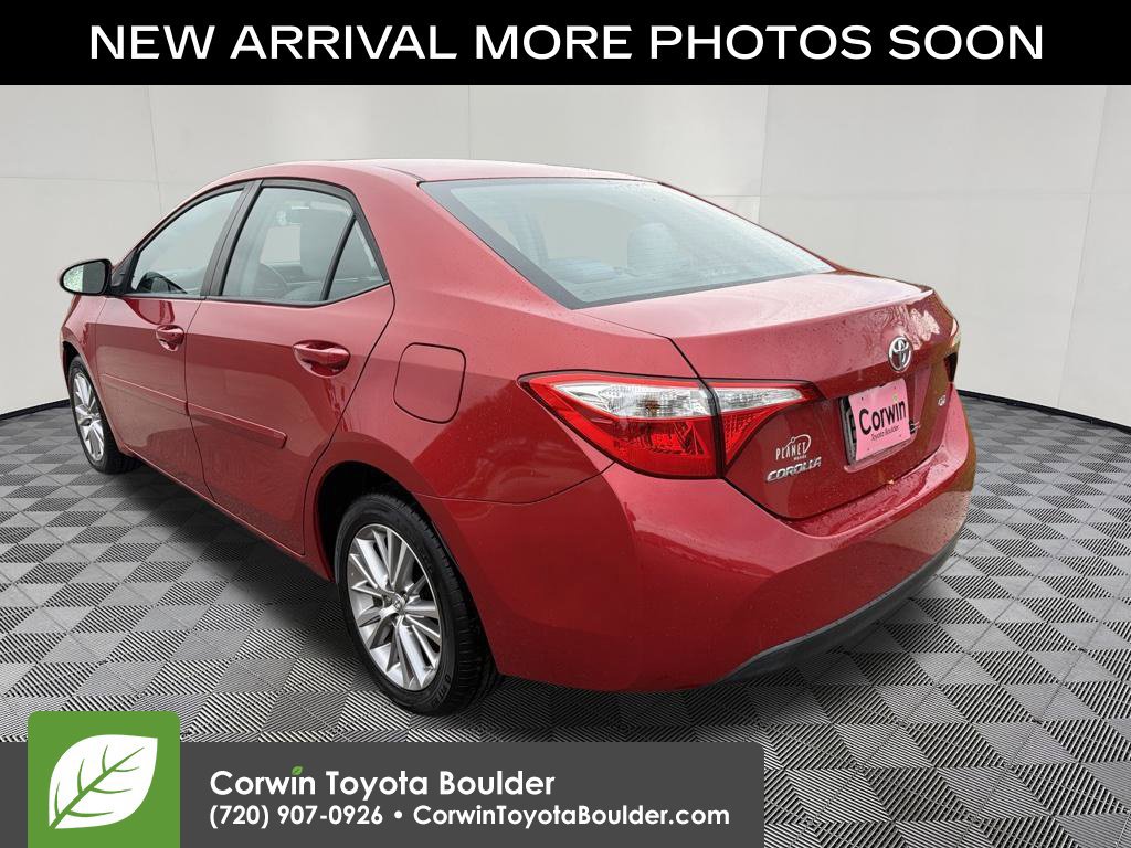 Used 2015 Toyota Corolla LE FWD image 5