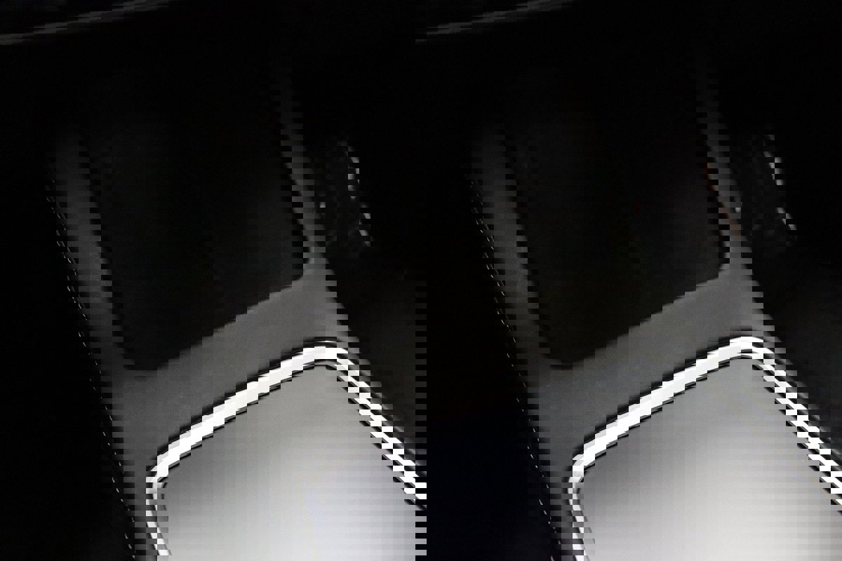 Used 2023 Tesla Model 3 Standard Range image 39