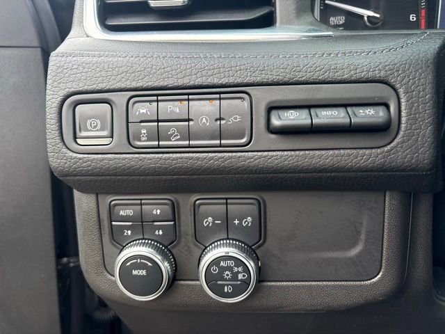 Used 2021 GMC Yukon Denali w/ Advanced Technology Package image 35