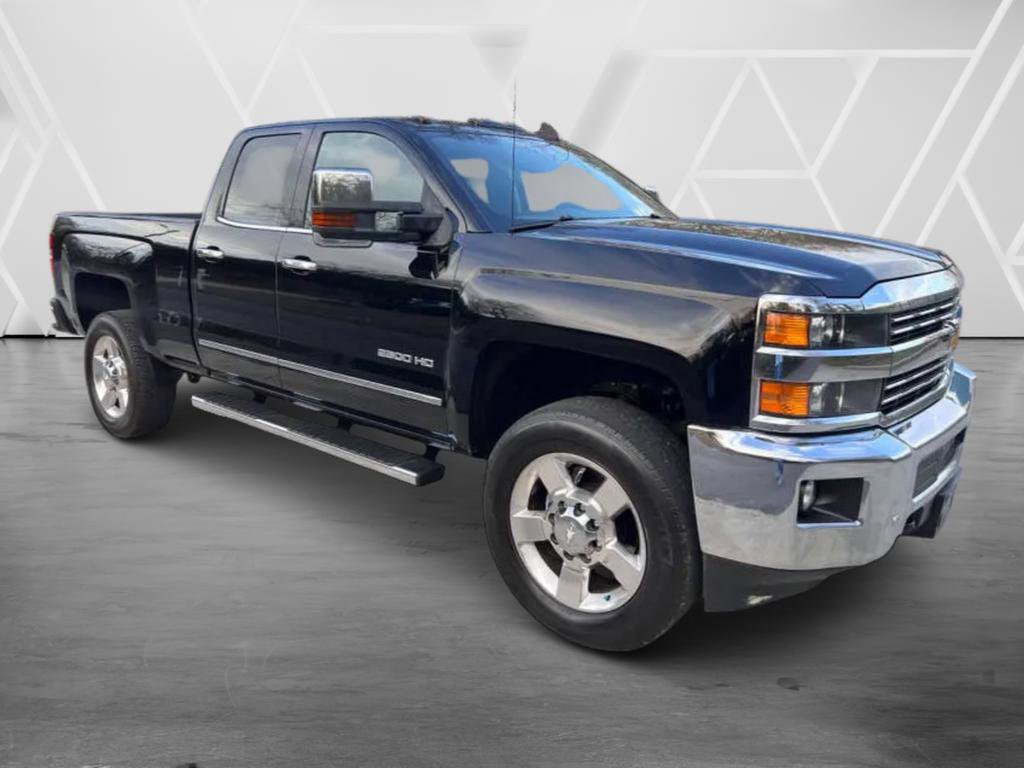 Used 2016 Chevrolet Silverado 2500 LTZ w/ LTZ Plus Package image 6