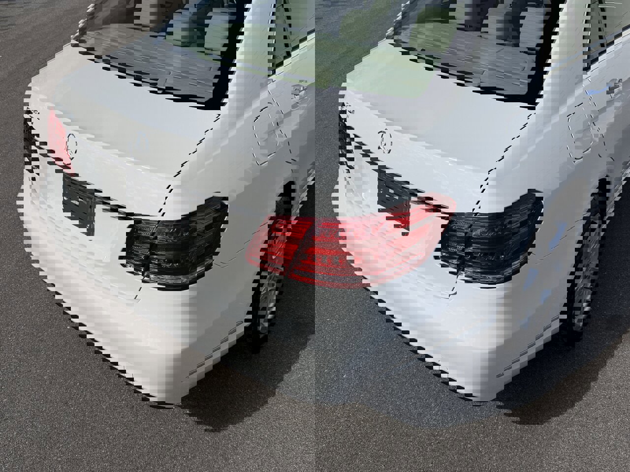 Used 2014 Mercedes-Benz E 350 Sedan w/ Premium 1 Package image 17