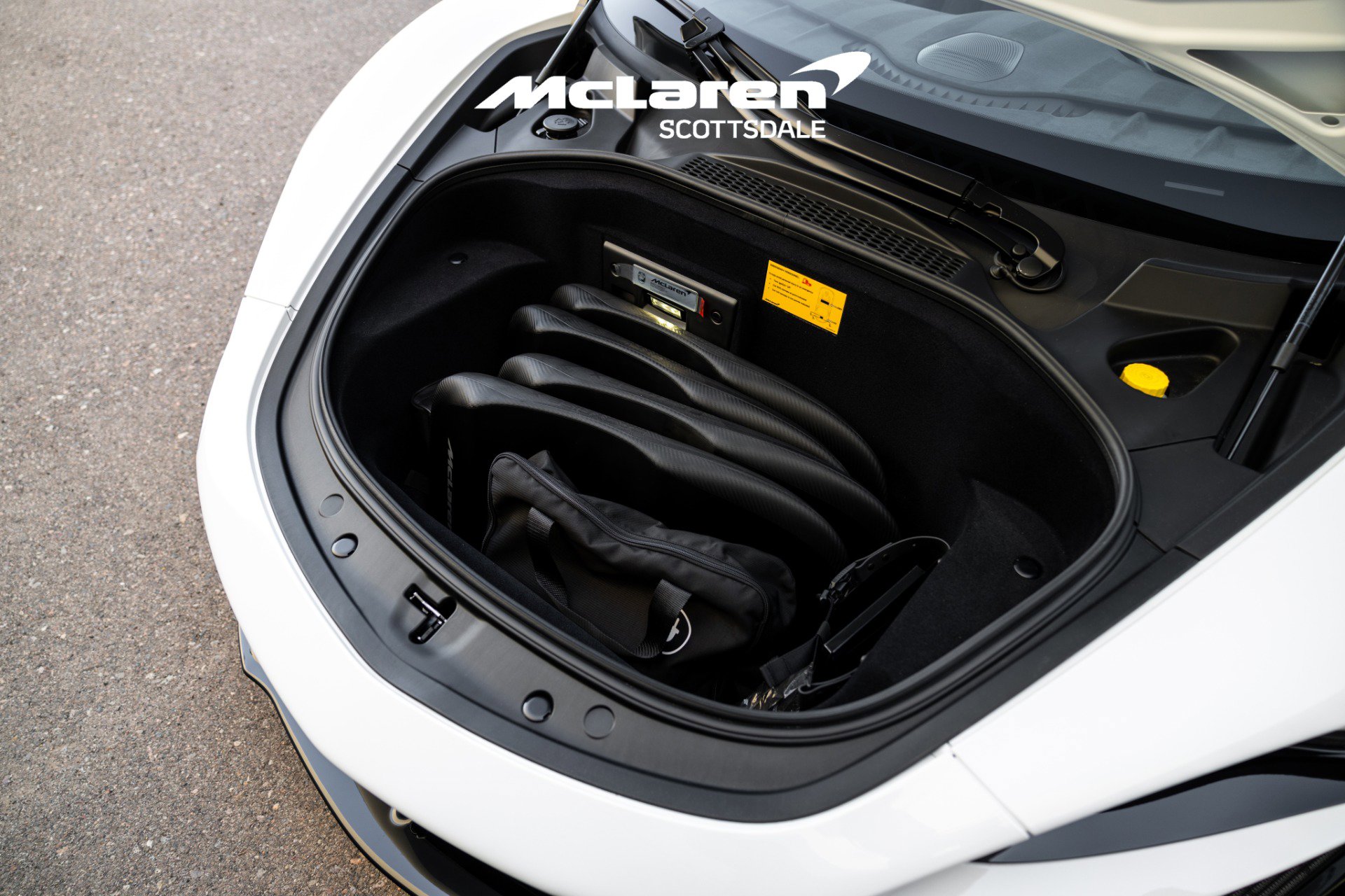 Used 2025 McLaren Artura Spider image 54