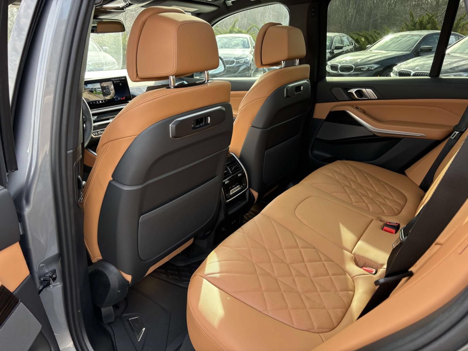 Used 2026 BMW X5 xDrive40i w/ Climate Comfort Package AWD/4WD image 28