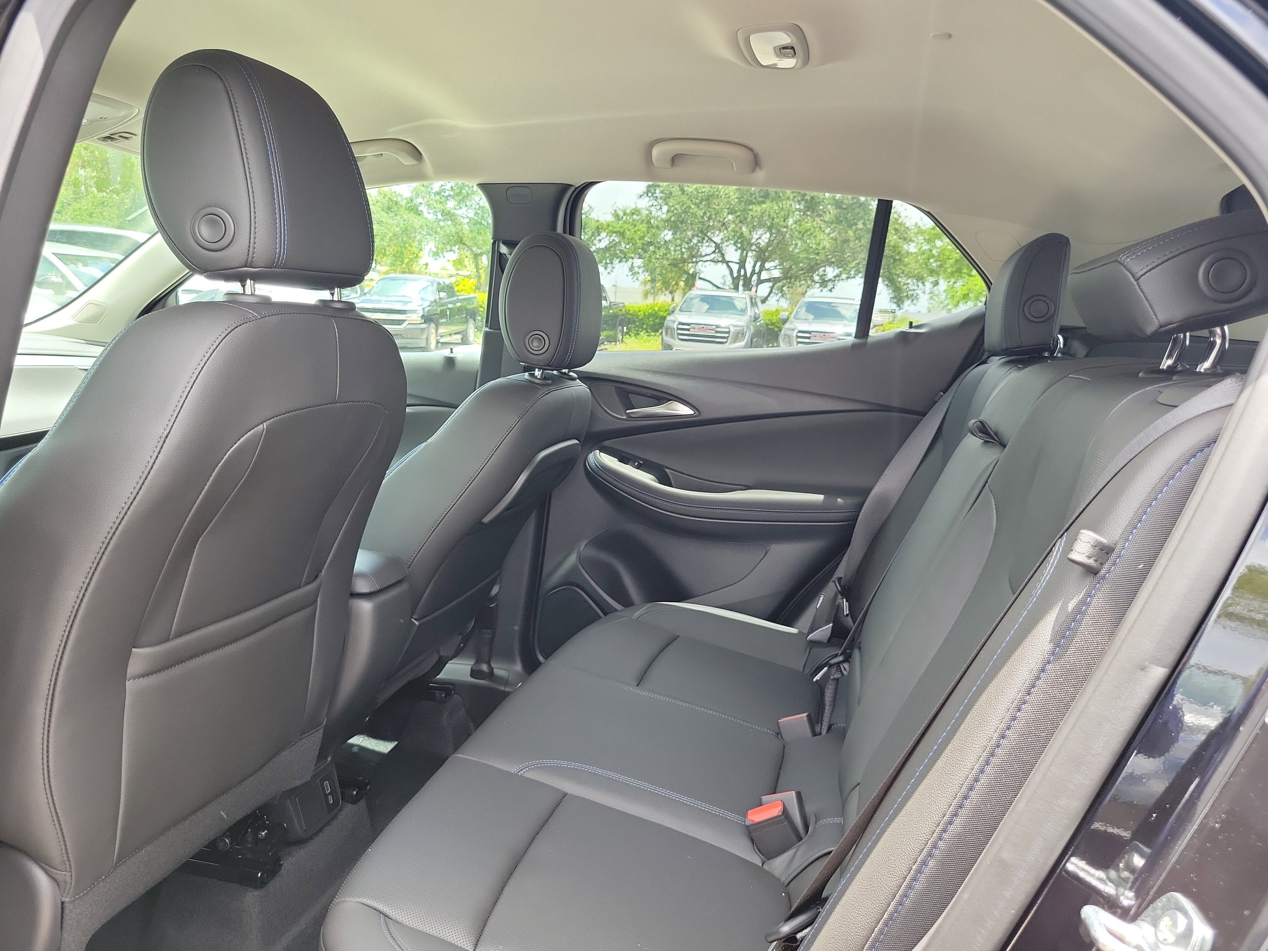New 2026 Buick Encore GX Sport Touring w/ Comfort Package FWD image 6